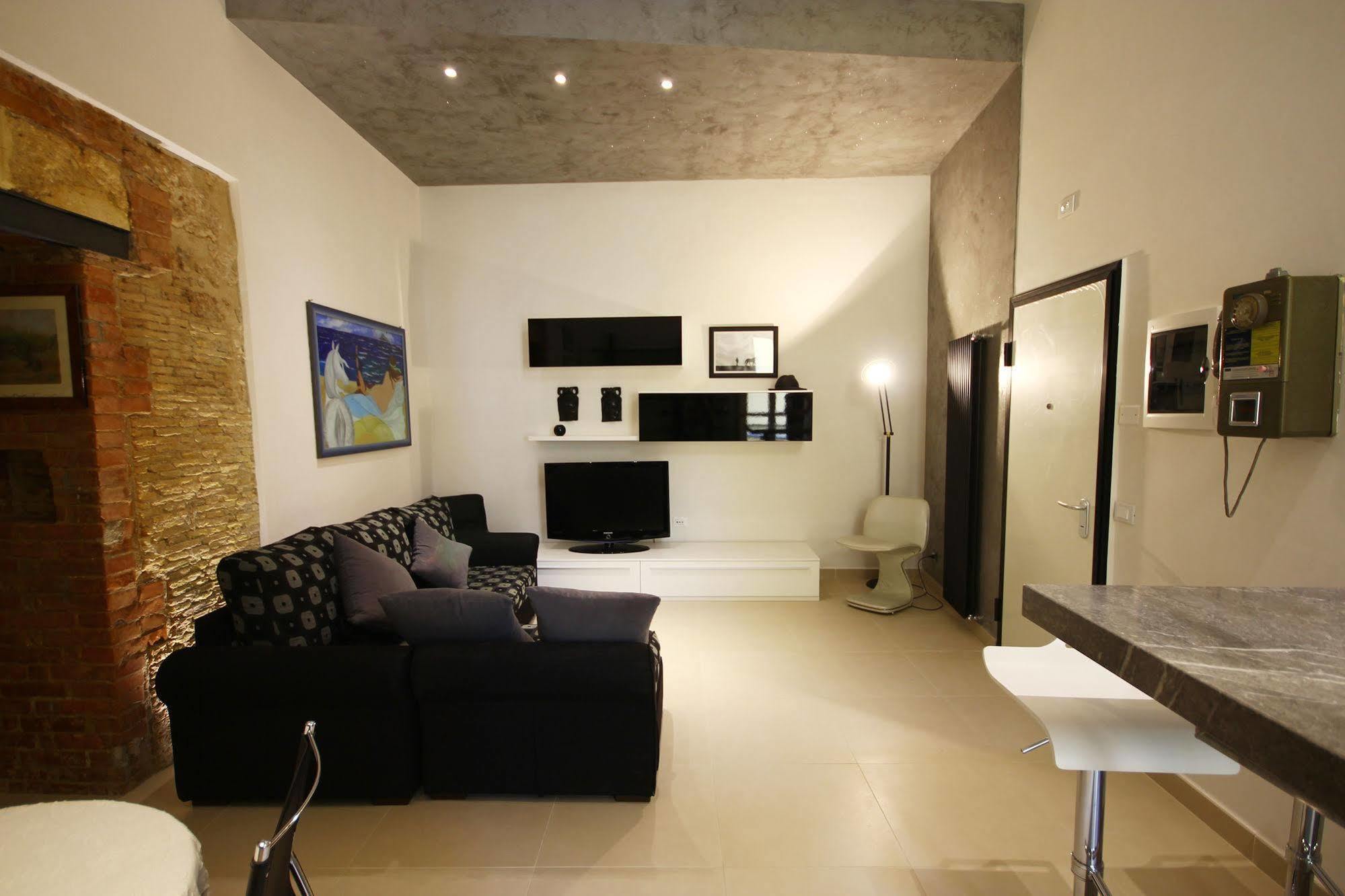 Bed and Breakfast Khalisah Palermo Exteriér fotografie